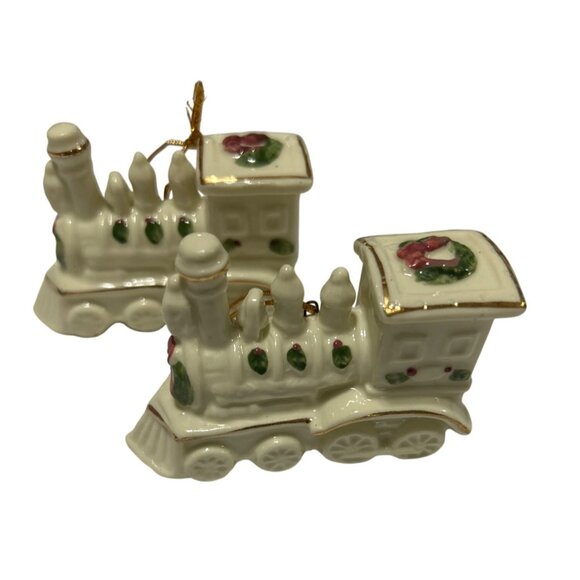 Vintage Ceramic Train Christmas Ornaments Set Of 2 With Gold Accents & Festive W - Picture 1 of 5